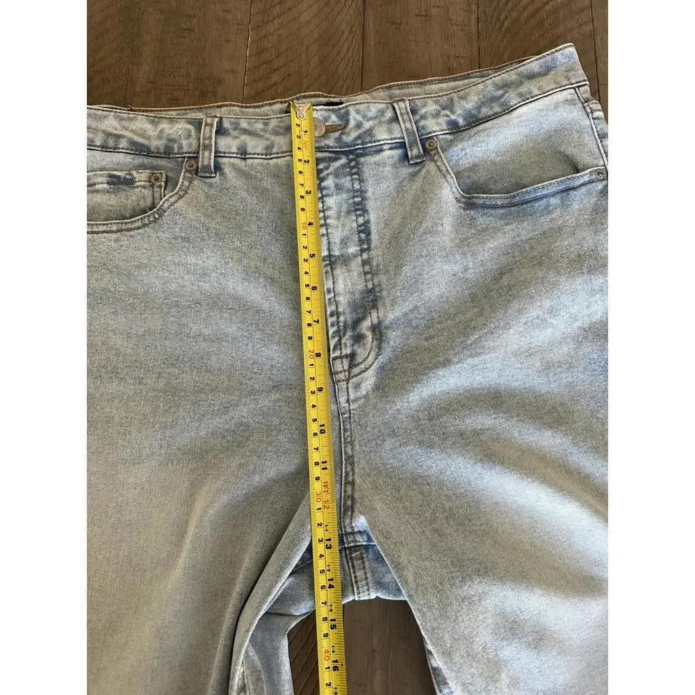 FRYE High Rise Straight Leg Light Wash Denim Jeans Women’s size 14/32 - Picture 12 of 15